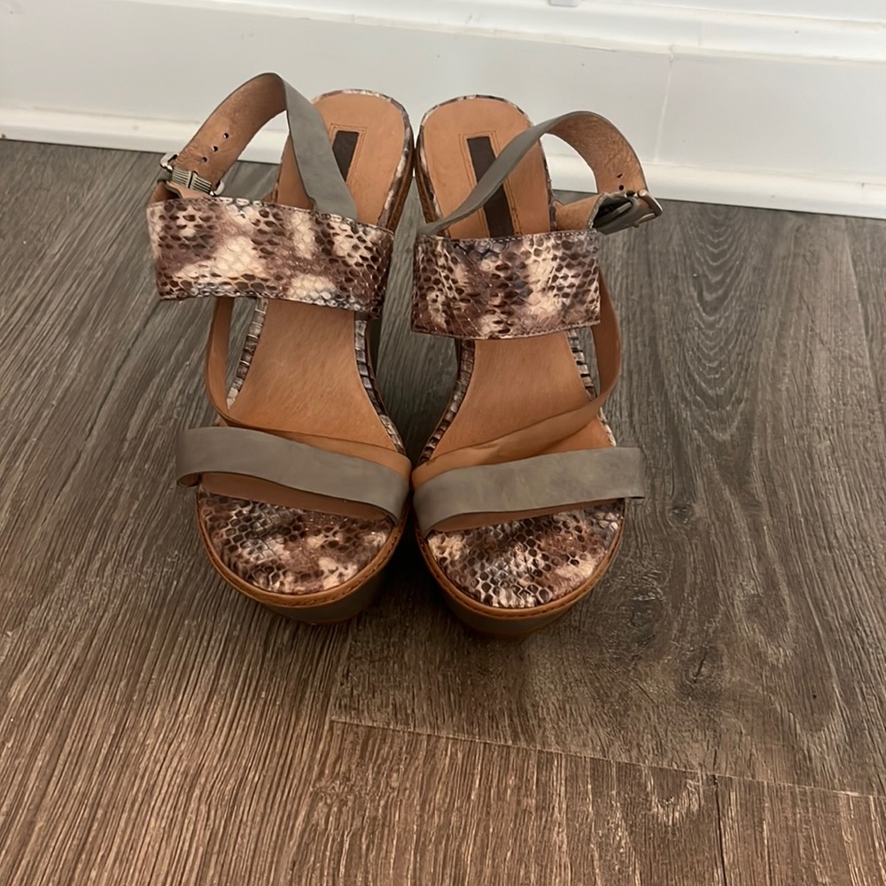 Modern Vintage wedges